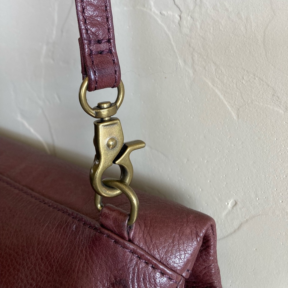 The Frye Company Heidi Leather Crossbody Fringe Purse Oxblood Burgundy - Picture 9 of 15